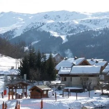 Pierre & Premium Les Fermes De Aparthotel 4*
